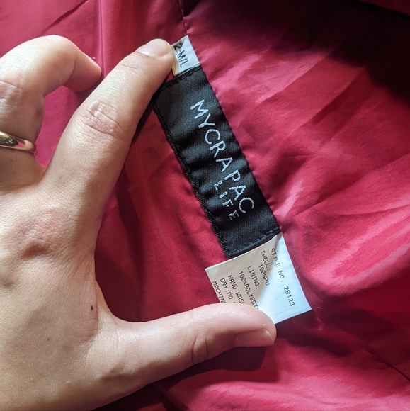 Vintage, M/L Red Pleather Coat - Picture 3 of 6